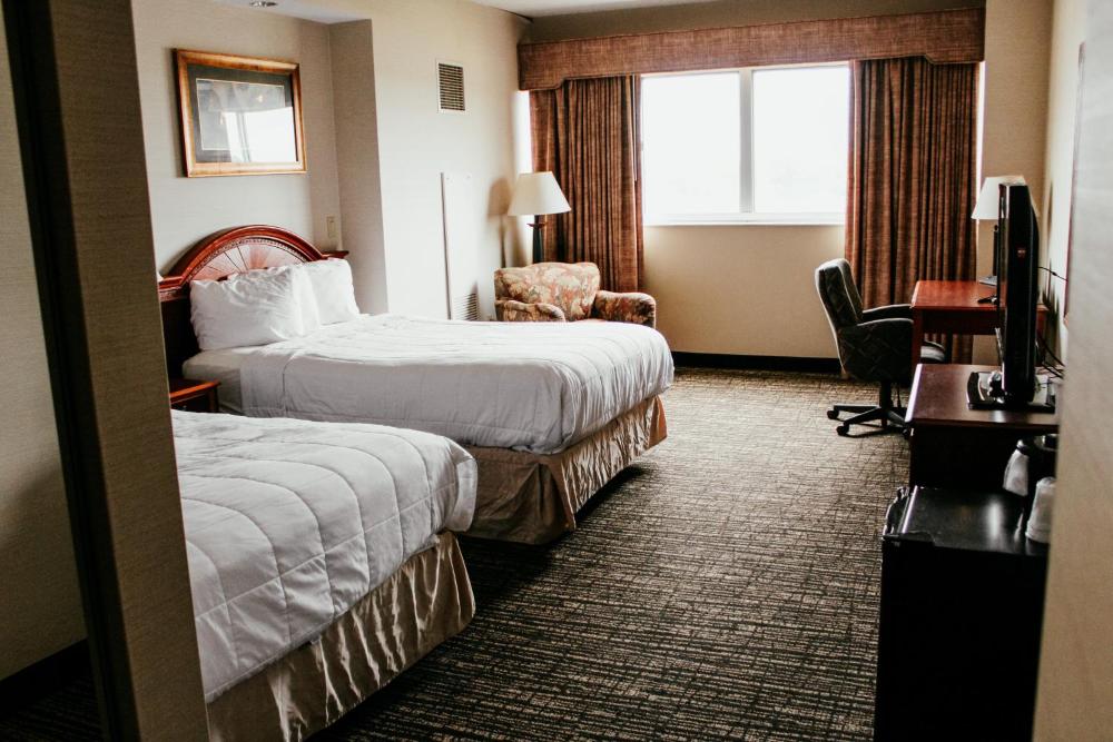 Double Room with Two Double Beds interior